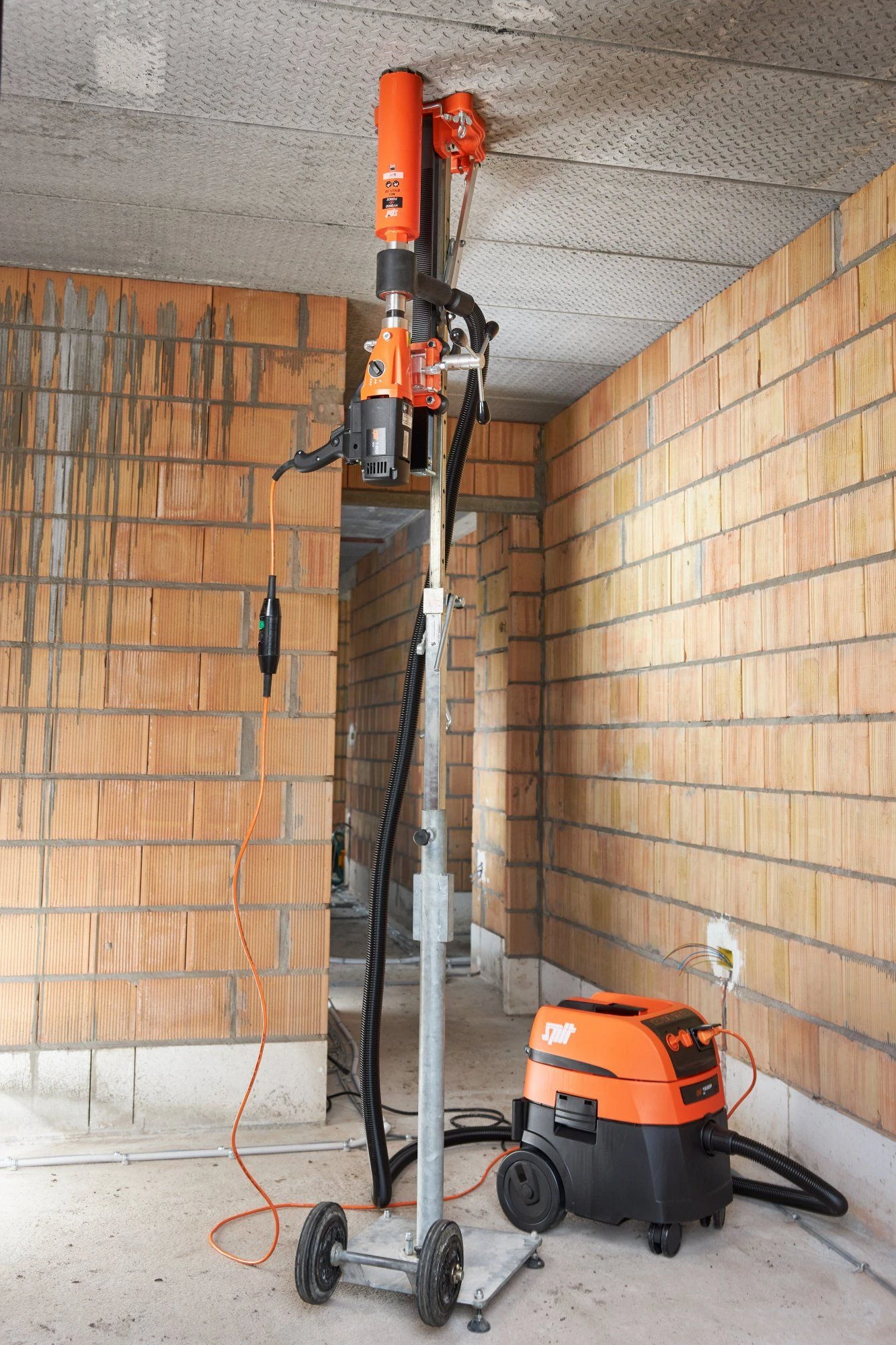 Spit 624036 Ombouwset Trix 160 T.B.V. Plafond - Afbeelding 3